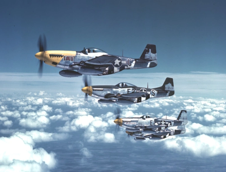 Membangun Model Kit Academy 1/72 P-51D Mustang: Pengalaman & Tantangan
