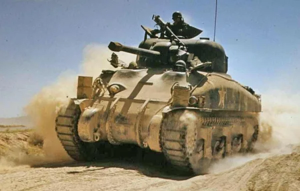 Airfix 1/76 M4 Sherman Mk. I (A01303V)
