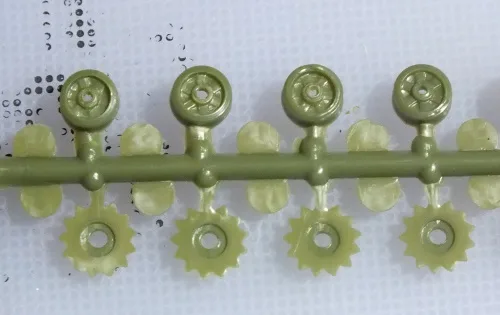 Airfix 1/76 M4 Sherman Mk. I (A01303V): Ulasan Model dan Sejarahnya
