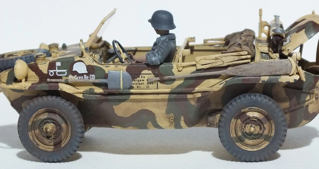 Membangun Tamiya 1/35 Schwimmwagen Type 166: Pengalaman Mulus dan Menyenangkan